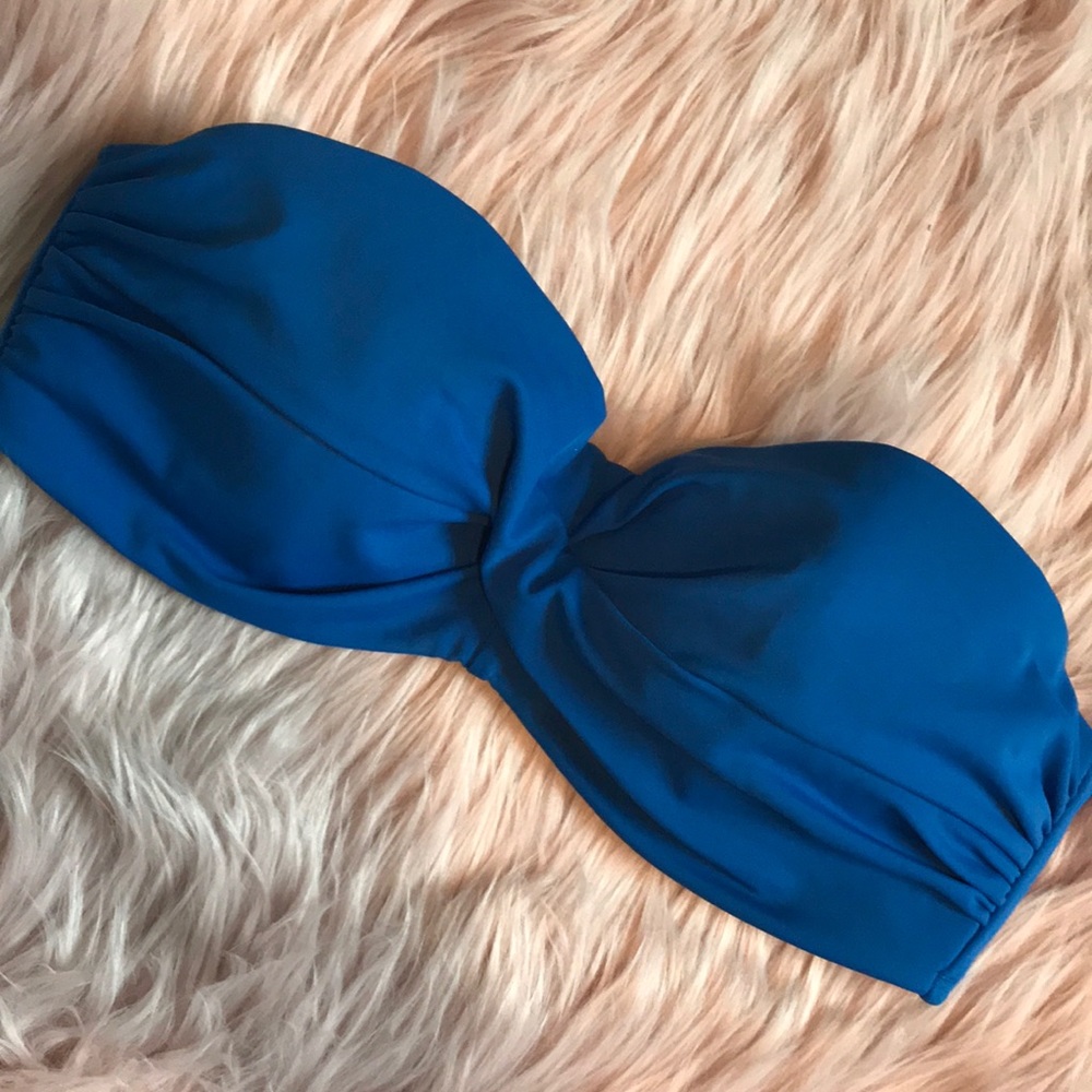 Victoria’s Secret Strapless bikini top.